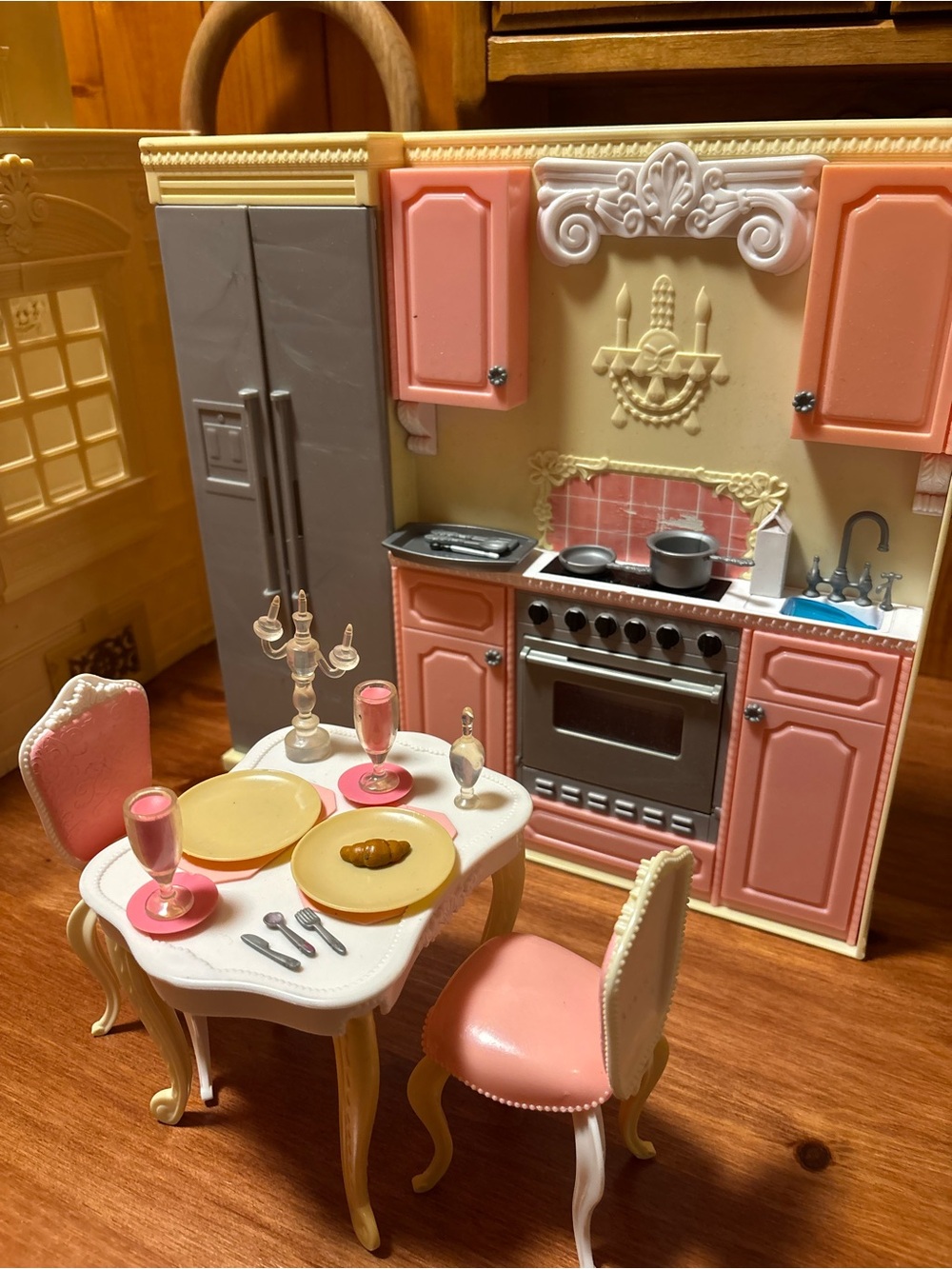 2008 MGA Bratz World House Folding Doll Playhouse - Picture 4 of 16